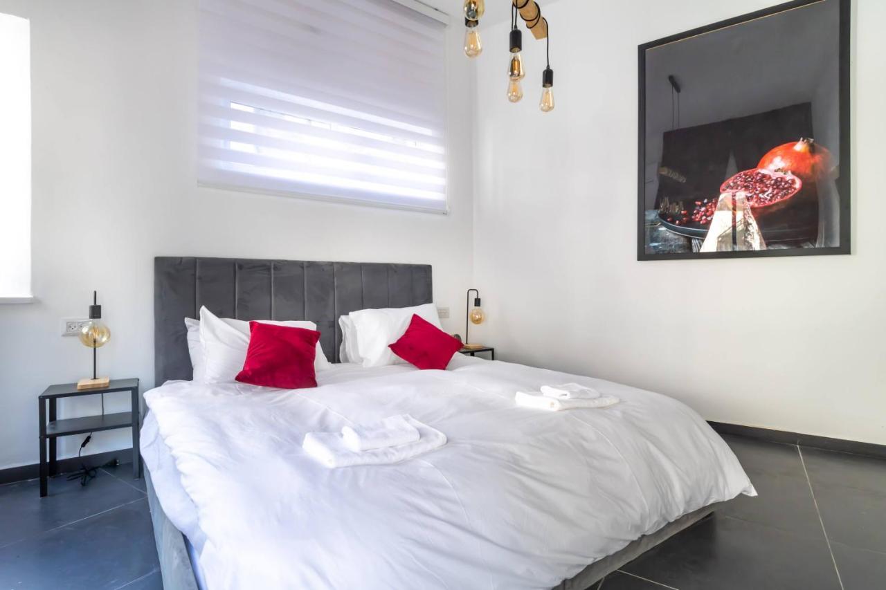 Midrahov Urban Suites Иерусалим Экстерьер фото