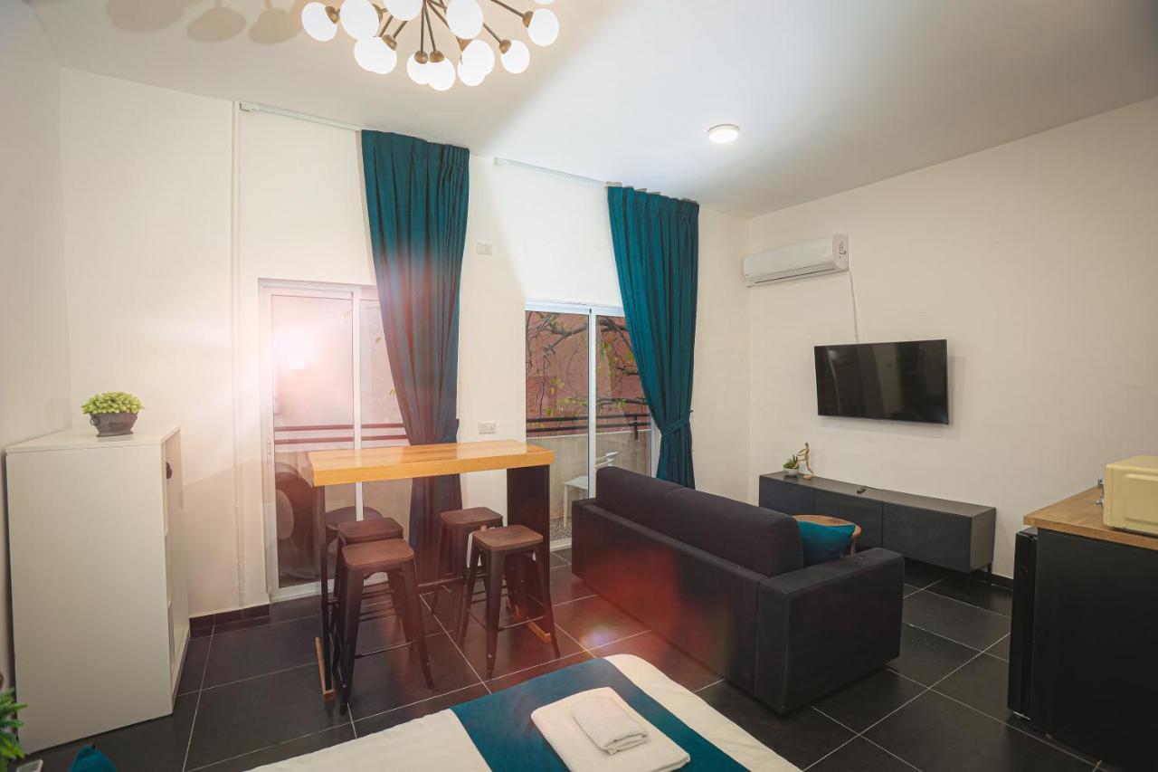Midrahov Urban Suites Иерусалим Экстерьер фото