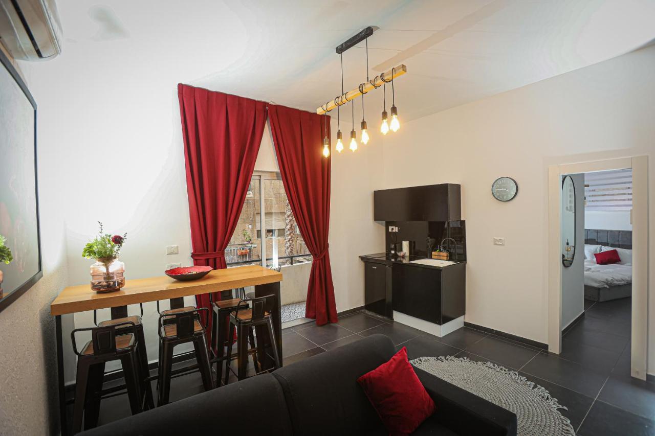 Midrahov Urban Suites Иерусалим Экстерьер фото