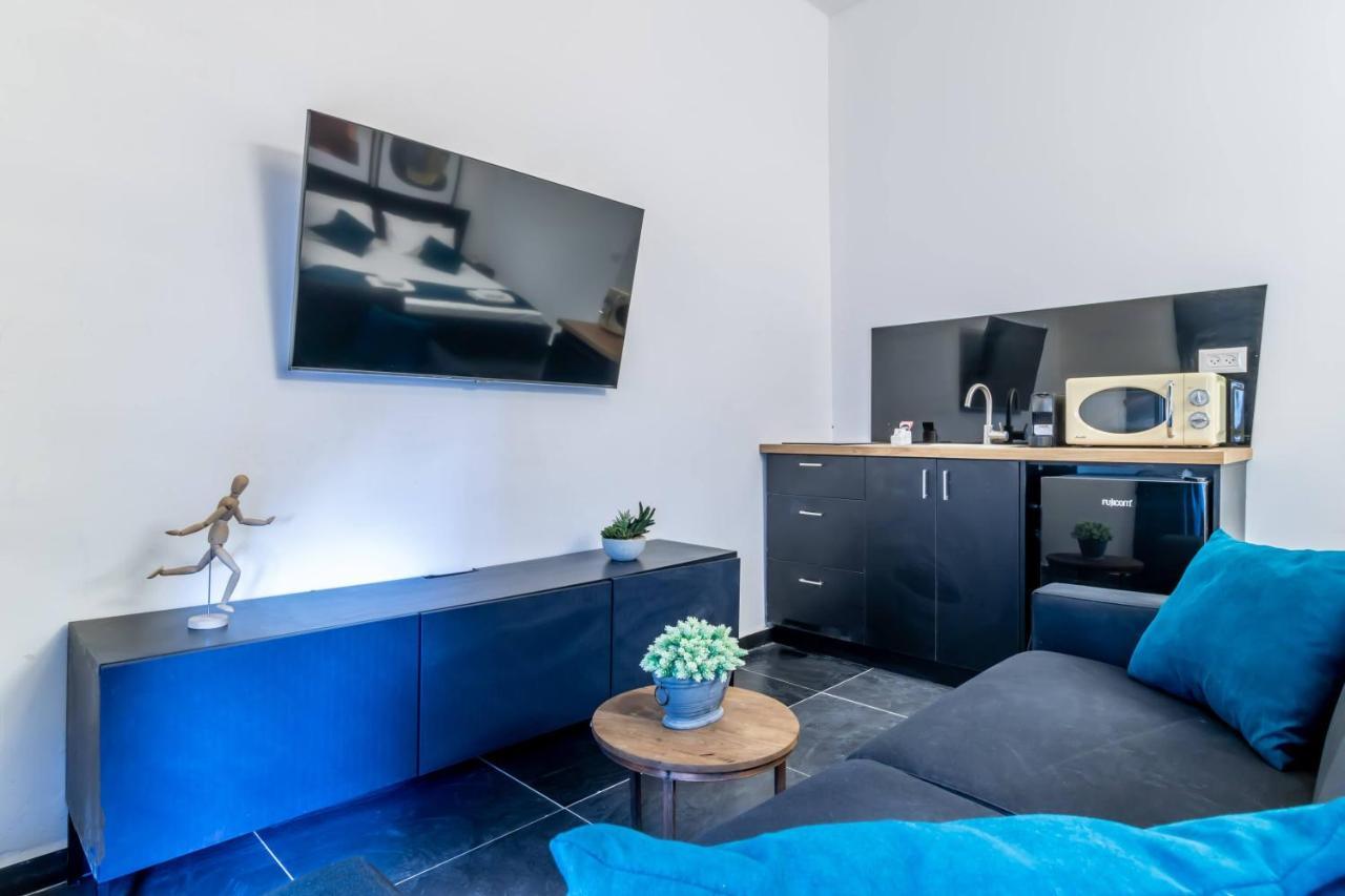 Midrahov Urban Suites Иерусалим Экстерьер фото